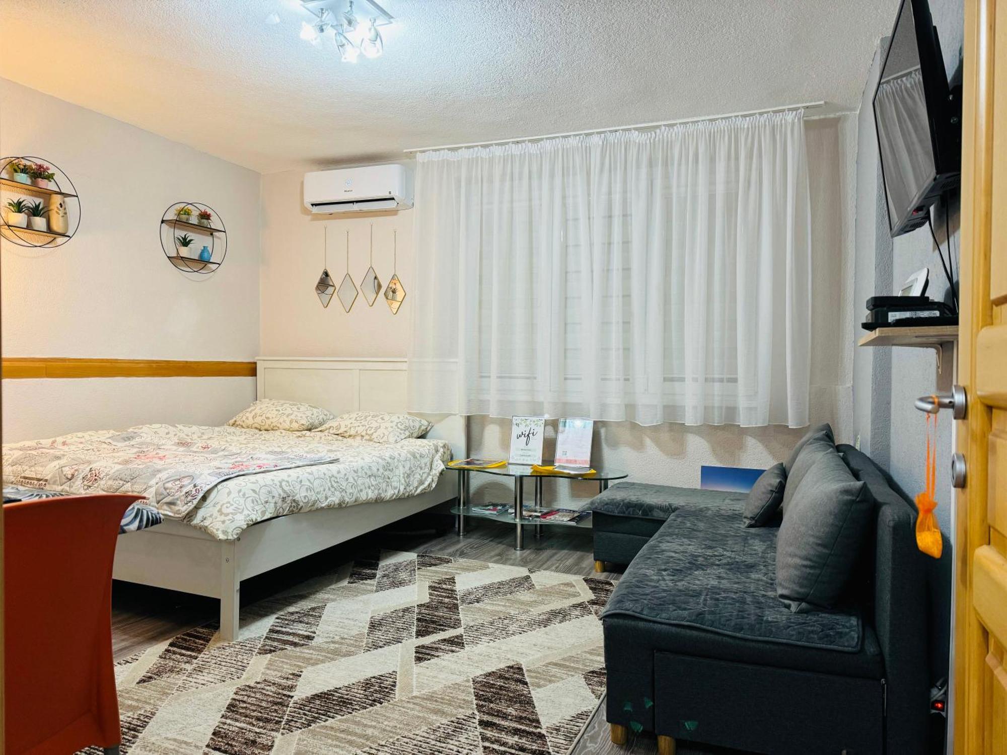 T&N Studio-Center-Free Parking,Ac,Train-Bus Station Saraybosna Dış mekan fotoğraf